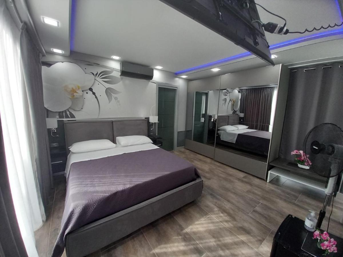 Casa Mika Hotel Procida Buitenkant foto