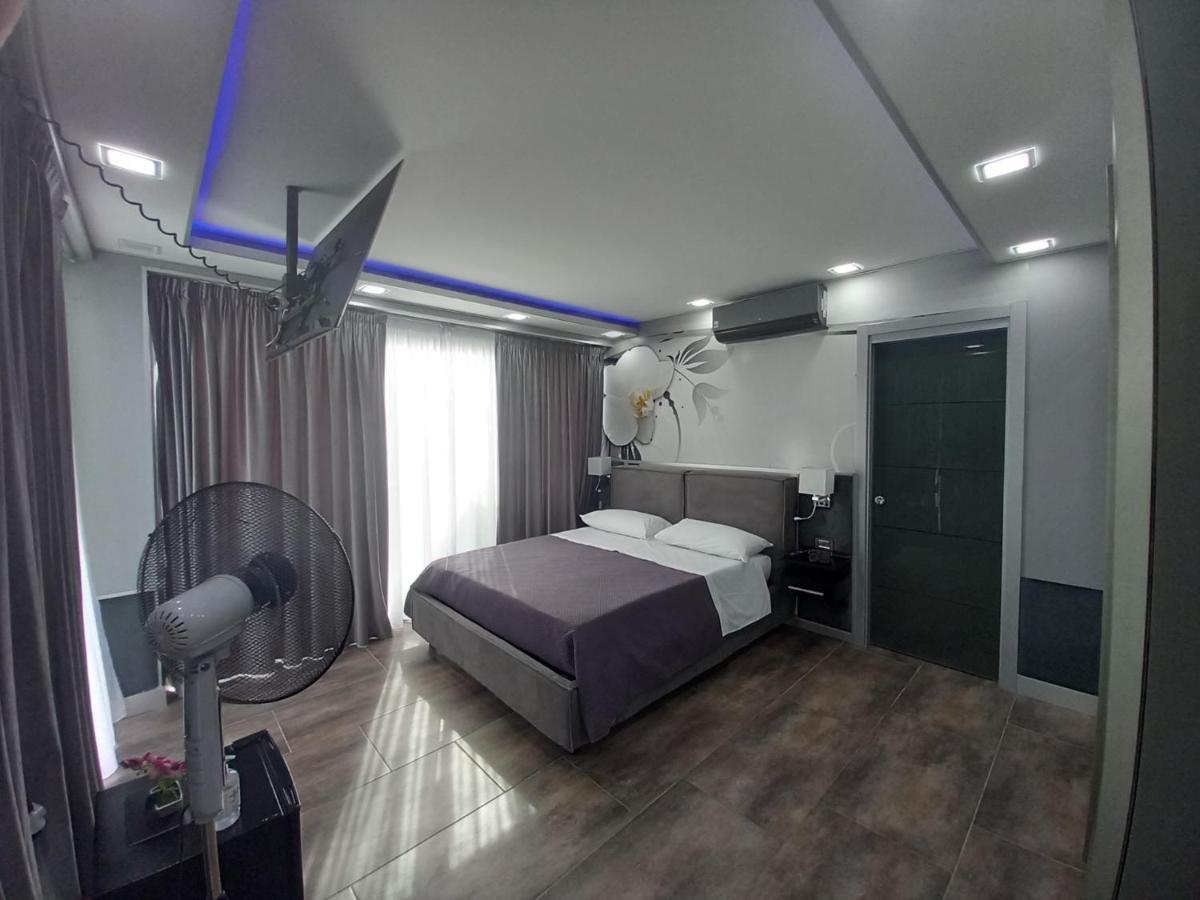 Casa Mika Hotel Procida Buitenkant foto